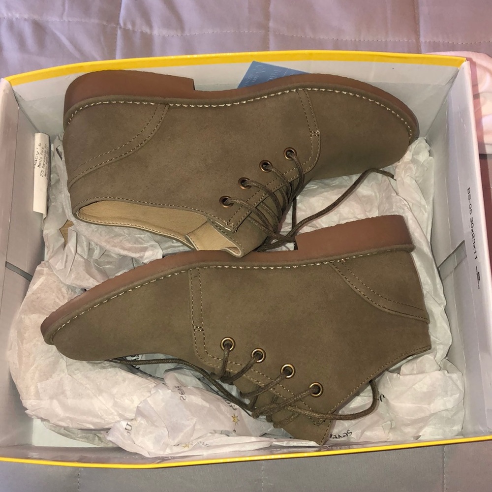 seven dials booties